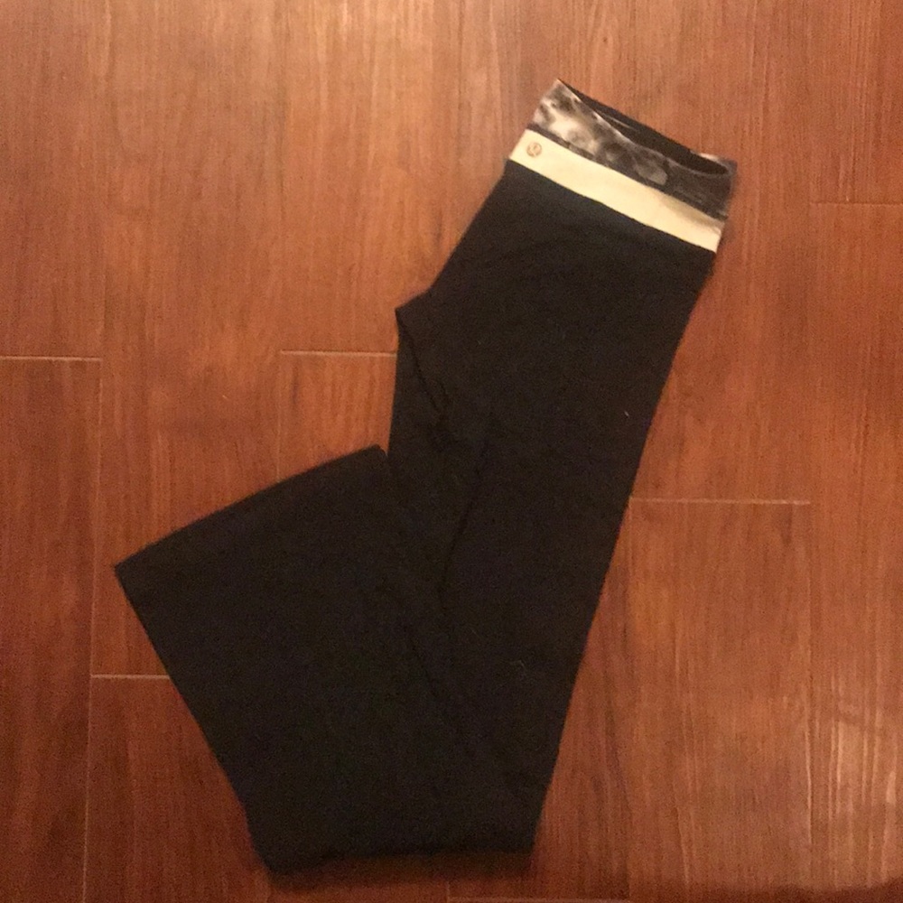 Lululemon groove pant